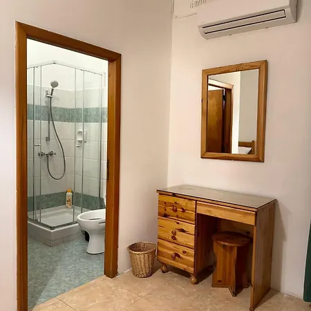 Paradise 1 Апартаменты Zebbug (Gozo)