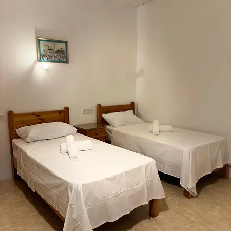 Paradise 1 * Zebbug (Gozo)