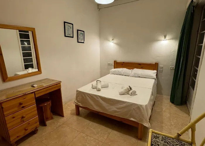 Paradise 1 * Zebbug (Gozo)