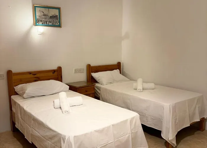 Paradise 1 * Zebbug (Gozo)